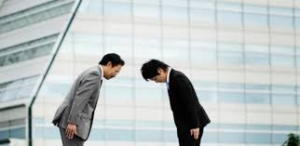 礼儀正しさ　日本