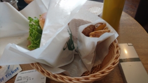 フレッシュネスバーガー　天神店