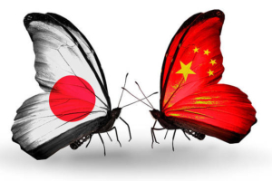 中国人　日本人　見分け方